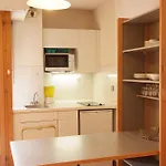Le Grand - Le Apartment